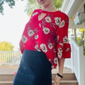 ❤️ Urban Romantics Large Floral Blouse